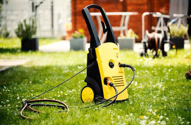 Best Driveway Cleaning and Restoration in Pampa, TX